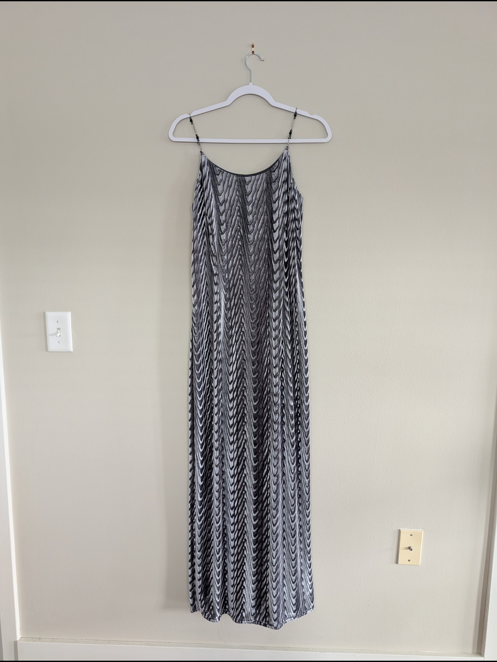 Scott McClintock Grey/Silver Chevron Slip Maxi Dress Size 10